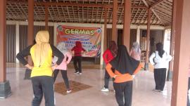 GERMAS KALURAHAN NGLIPAR