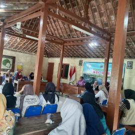 PELATIHAN BANK SAMPAH KALURAHAN NGLIPAR