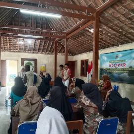 PERTEMUAN RUTIN PKK KALURAHAN NGLIPAR
